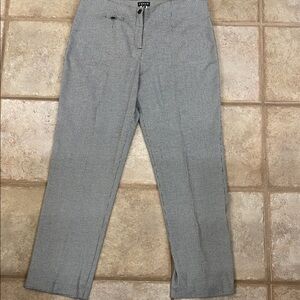 J’Envie of NY Women’s Gray Checkered Pants 16